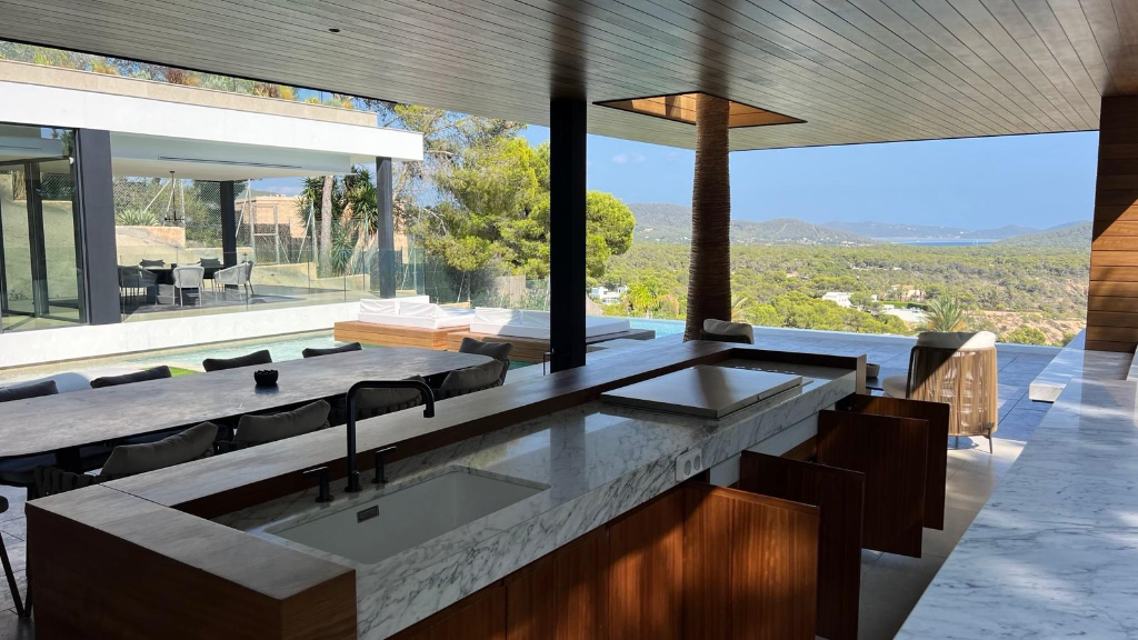 Mantenimiento Preventivo Integral en Villa de Lujo de Vista Alegre, Ibiza