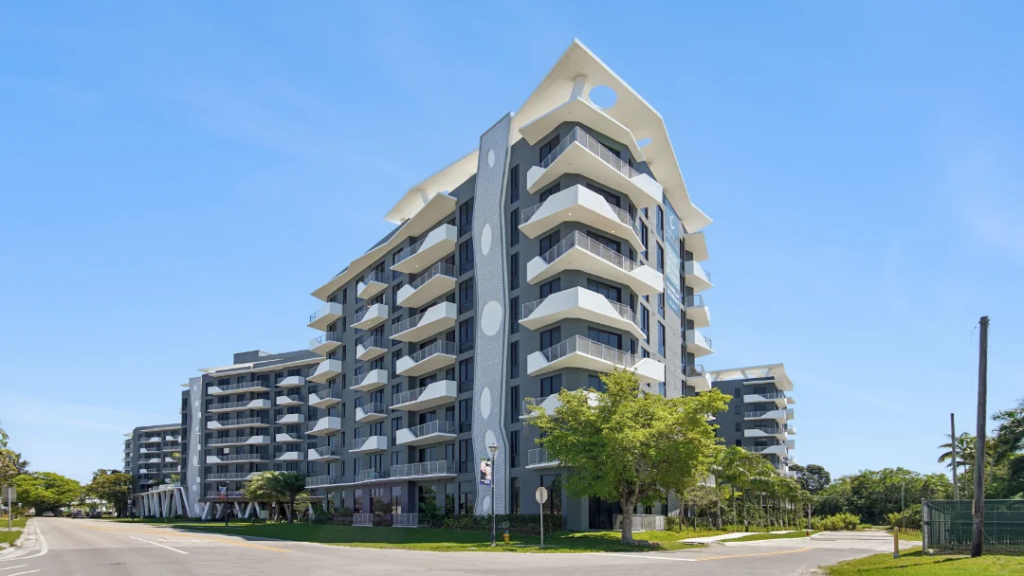 Aura North Miami Beach