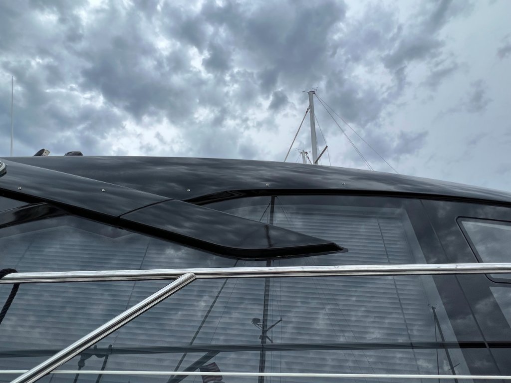 Gloss black yacht window accent wrap