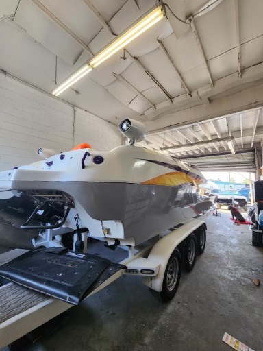 Speedboat wrap install