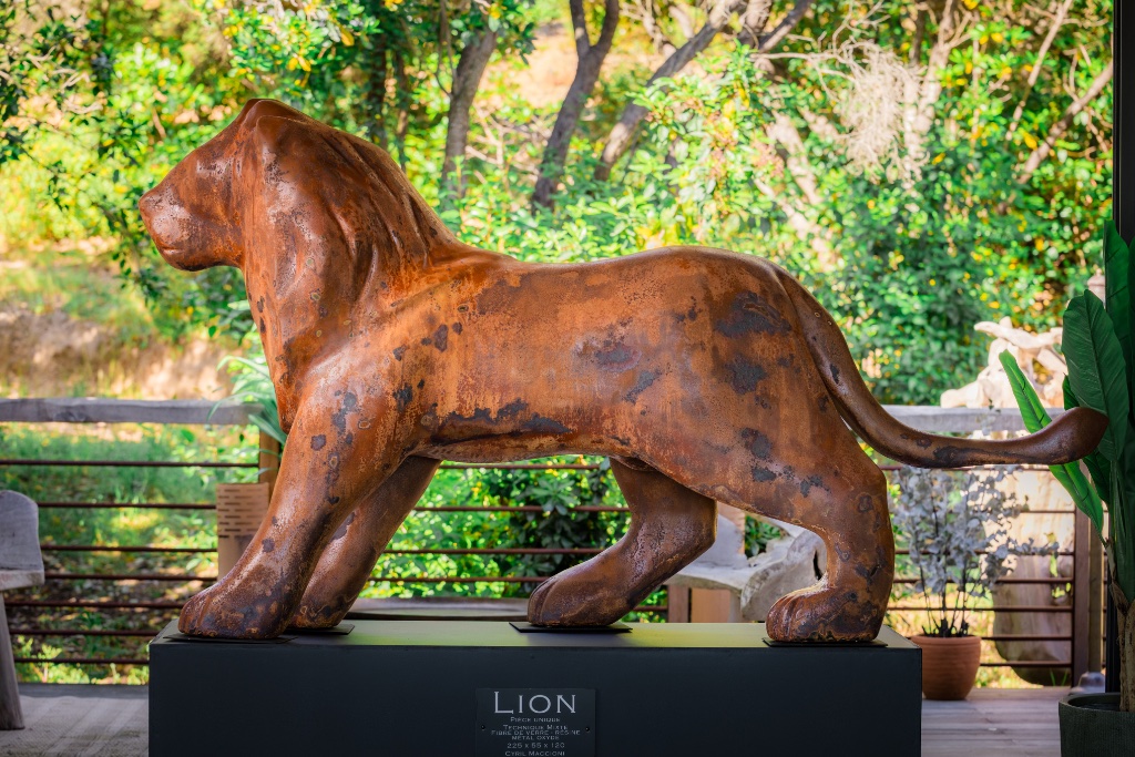 Lion