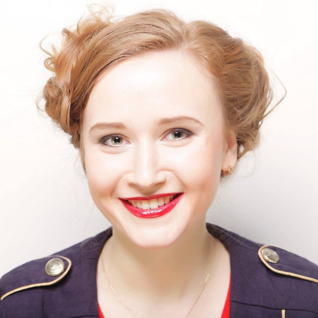 Claire - Sales Assistant