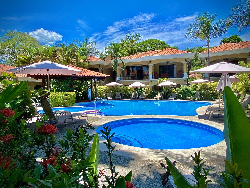 Swimming pool at Jaco Beach resort Costa Rica - tropical vacation rentals