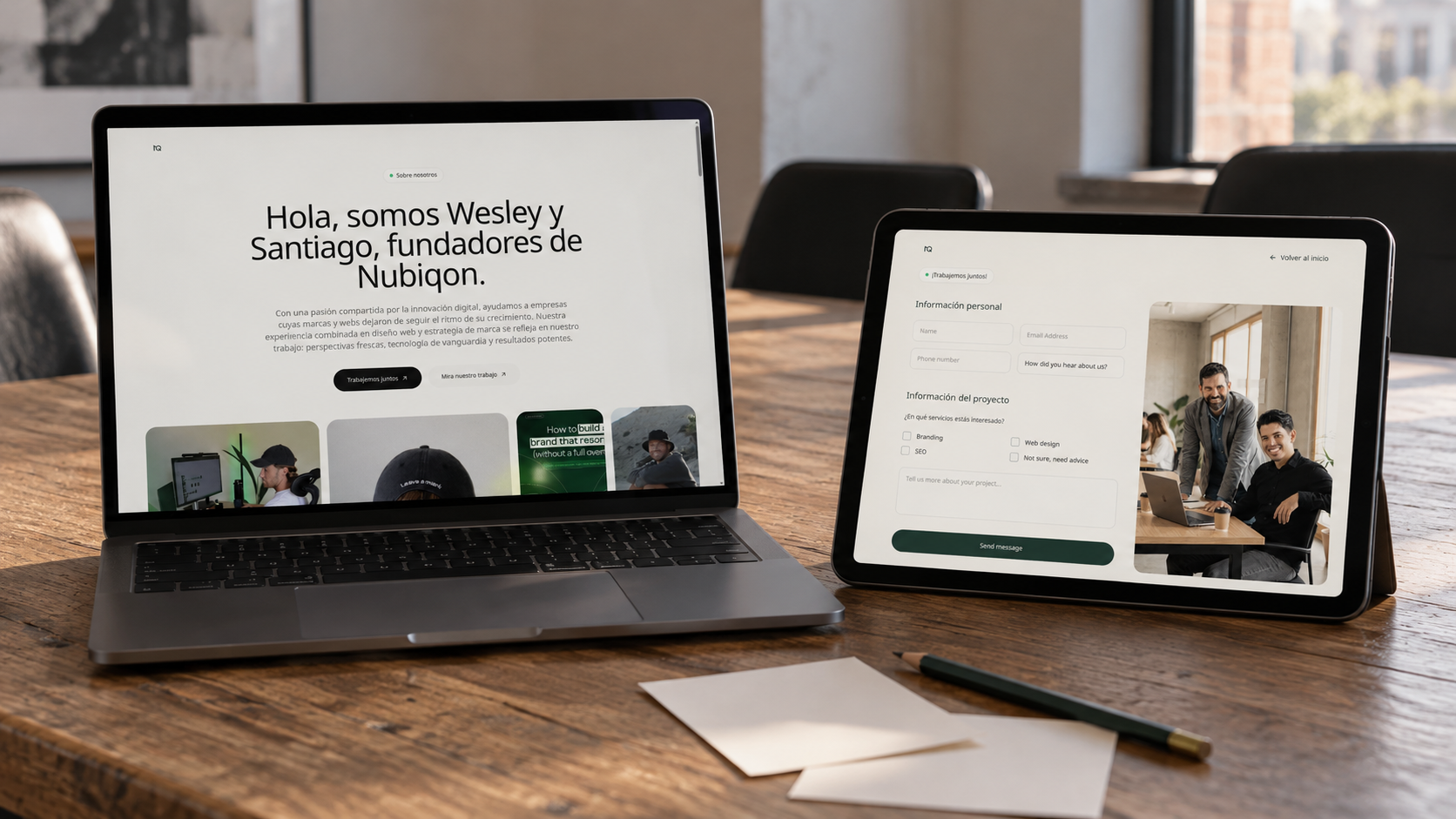 Nubiqon over-ons-pagina en contactervaring getoond op laptop en tablet