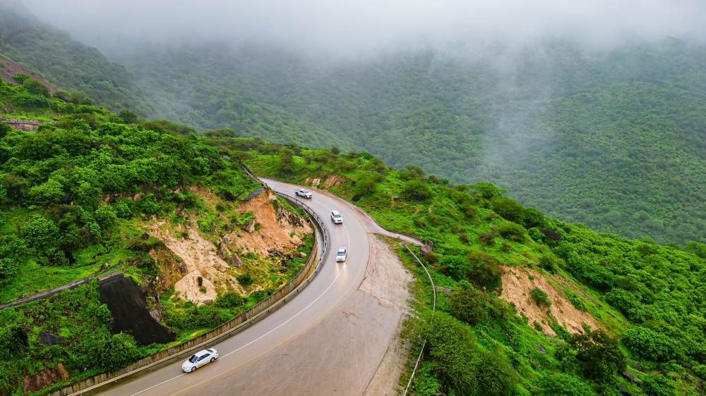 Khareef Salalah 2026 travel guide