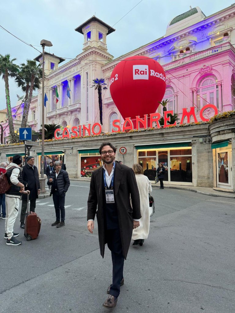 Sanremo - RAI Radio 2 Dr. Leonardo Corsaro - Casino Sanremo RAI Radio 2