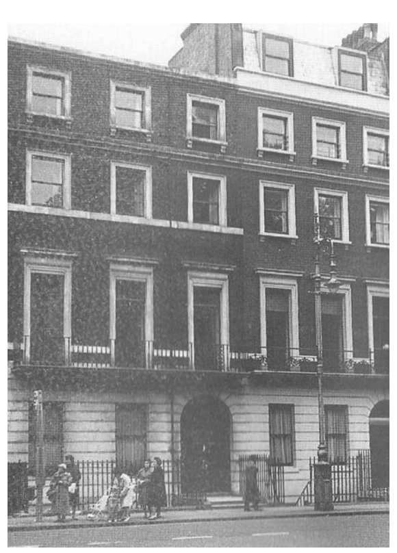 'When Newman comes to town': A history of the Newman Circles and their role within the Newman Association