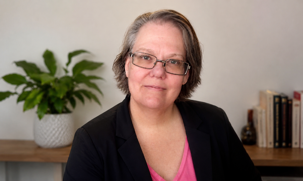 Shanley O'Connor - Founder & Director of Blue Ring Marketing