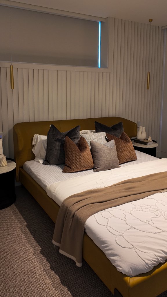Master Bedroom — Smart Lighting
