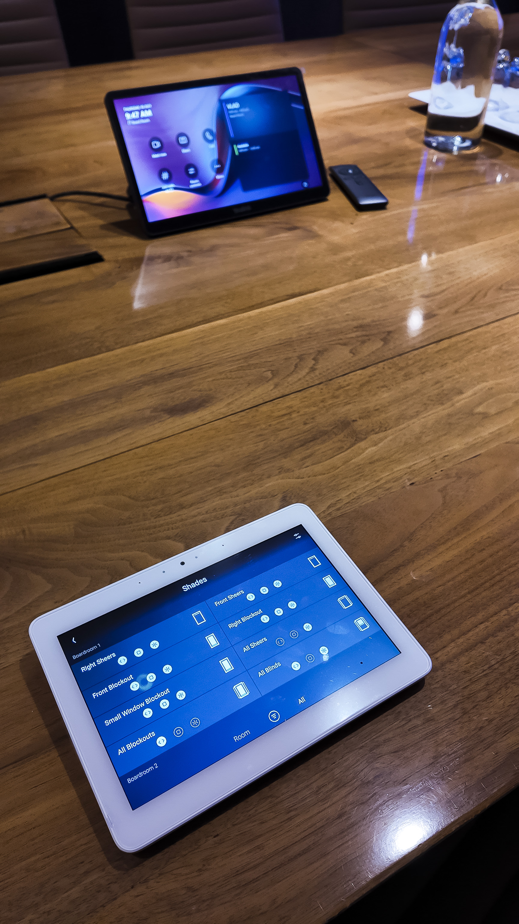 Meeting Room — Yealink Display Detail