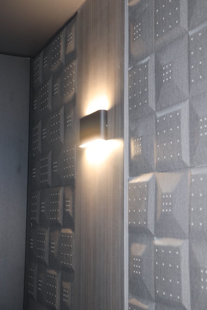 Theatre — Screen Display (Street)