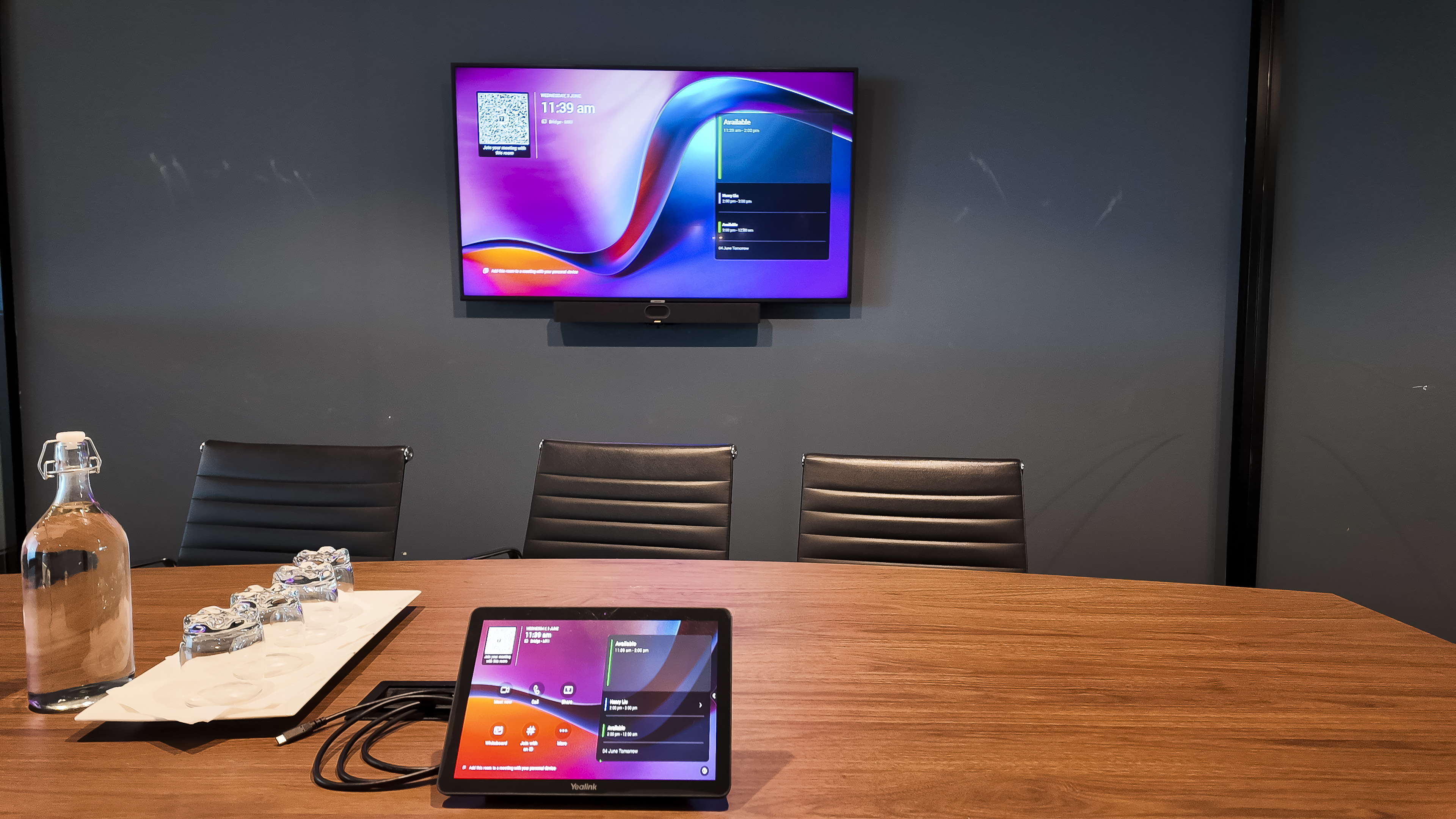 Breakout Lounge & Small Meeting Room