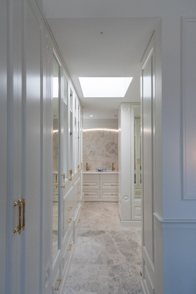 Lighting — Ceiling Cornice Detail