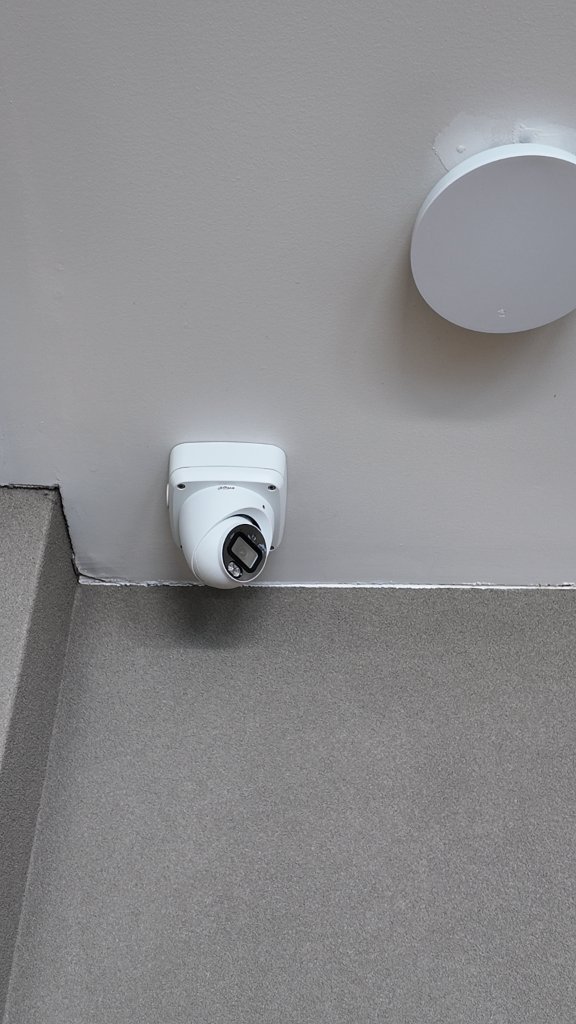 Security Camera — Dahua 5MP Turret