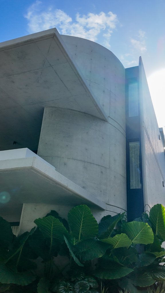 Exterior — Cantilevered Slab