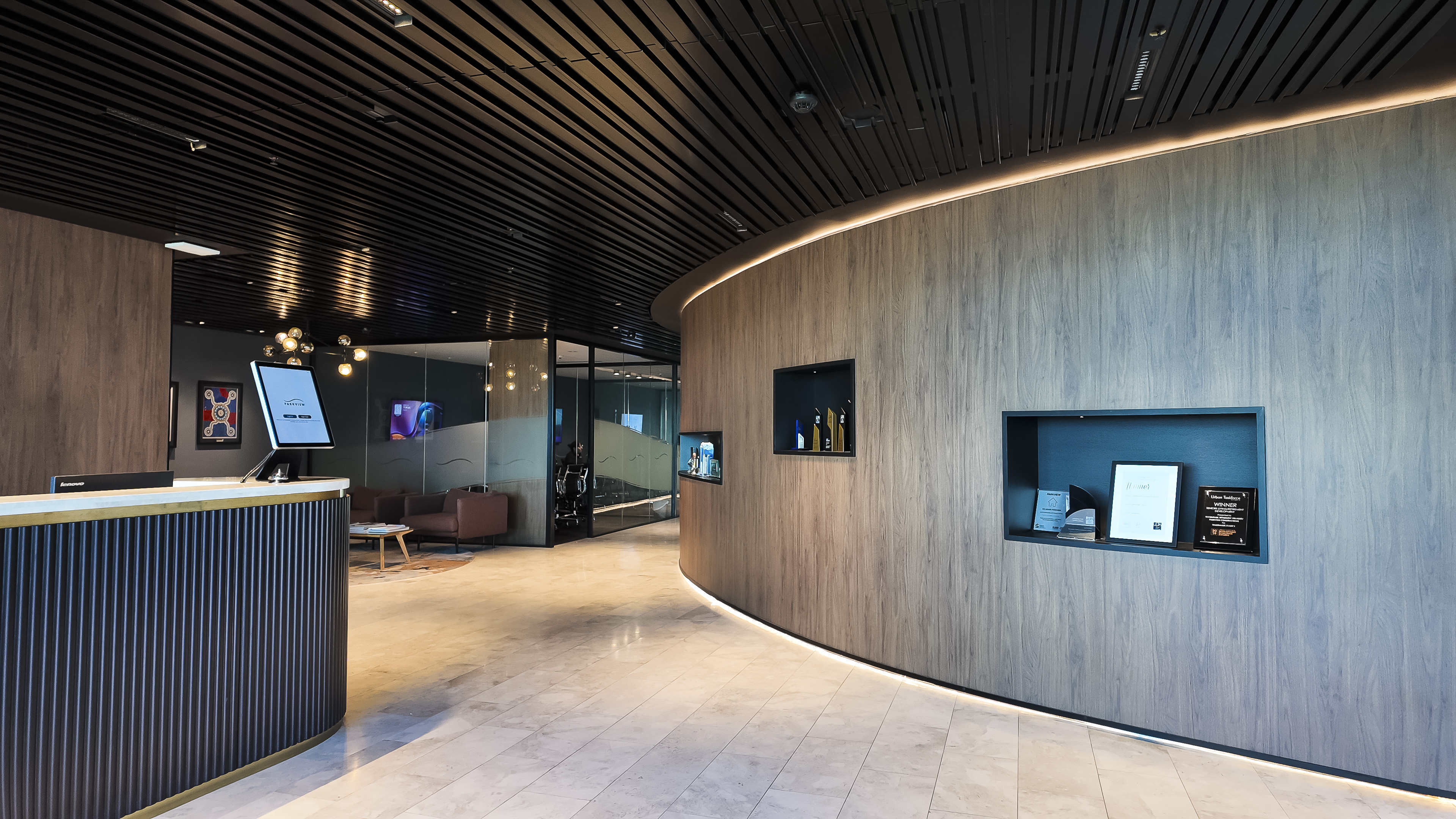 Reception & Lobby