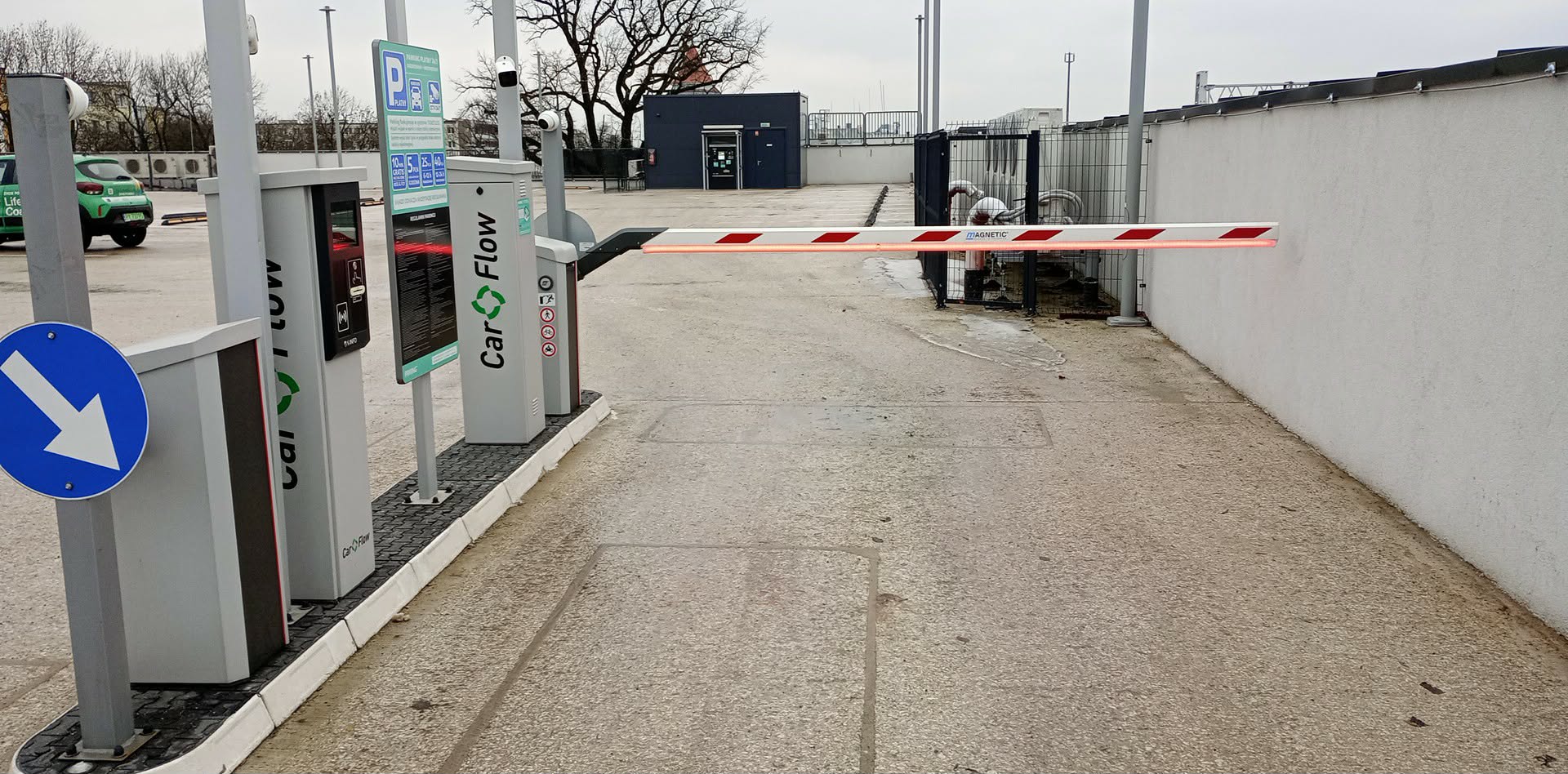 Parking Dekada Konin, PKP Konin Kolejowa 1, Konin