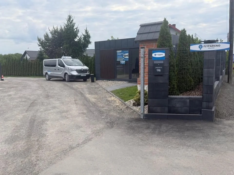 FlyParking Balice