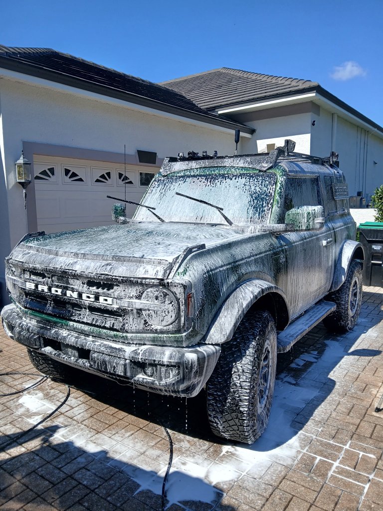 Professional truck detailing