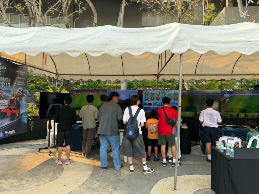 Large-scale esports tournament
