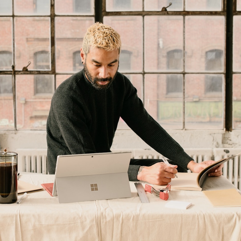 MANAGE CASH FLOW