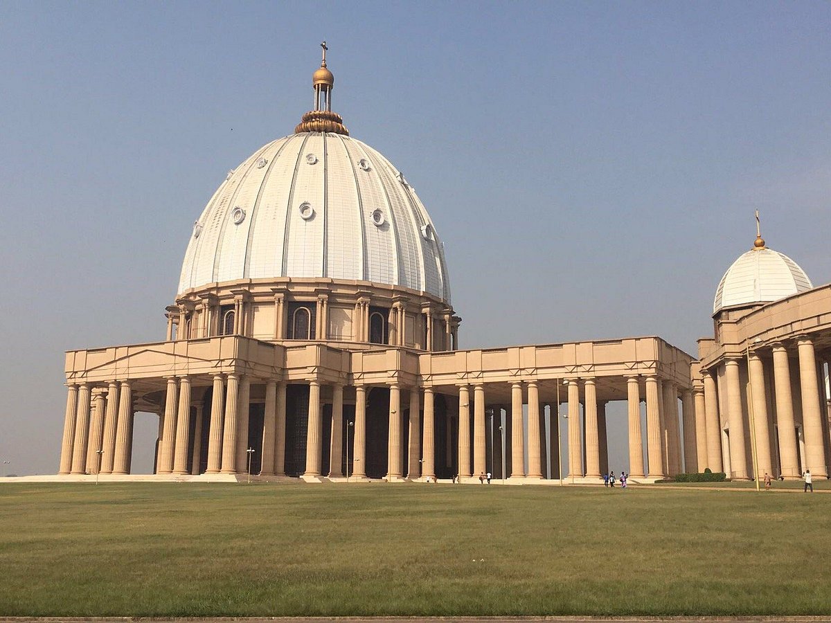 Yamoussoukro · Basilique Notre-Dame de la Paix