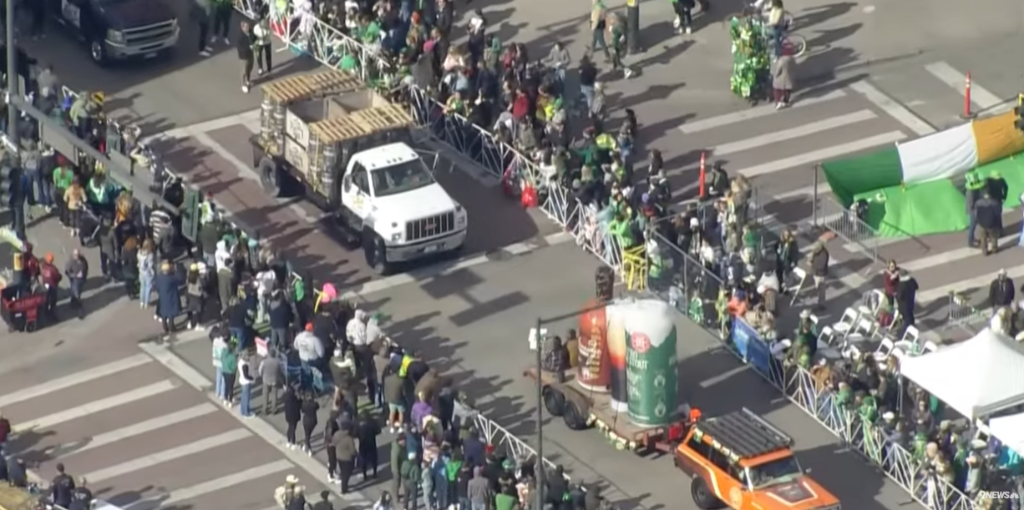 Brasileiros em Denver Celebram o Dia de São Patrício com Festa na Little Brazil