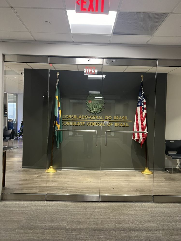 Consulado em Houston reforça obrigatoriedade do sistema E-Consular para brasileiros no Colorado