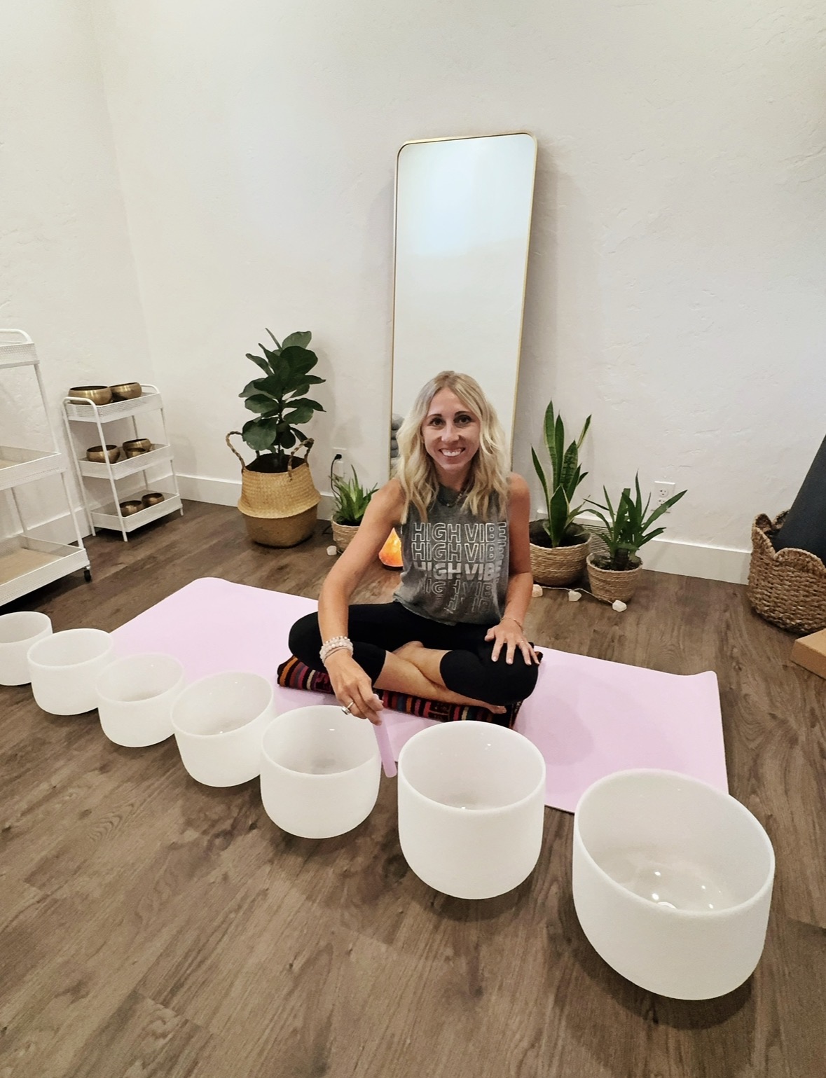 Sound healing with crystal bowls