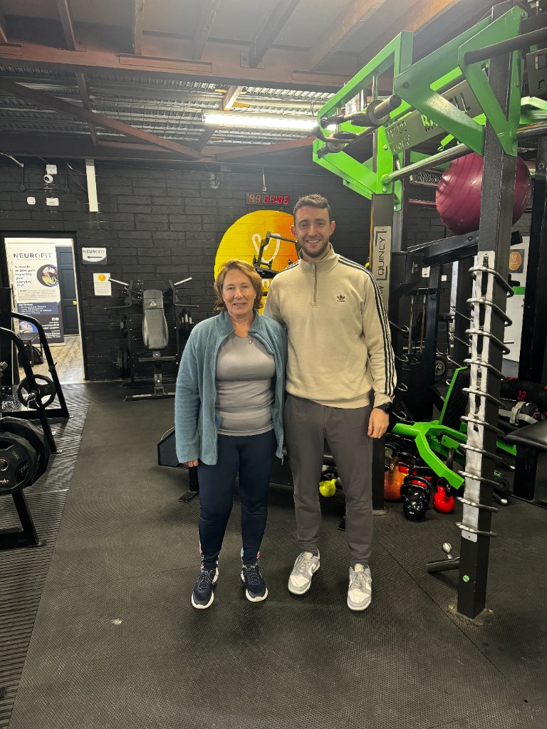 Older adult client with NeuroFit trainer Listowel