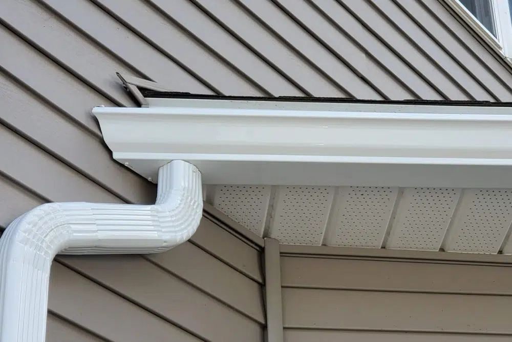 Seamless gutter system installed on Maplewood area home