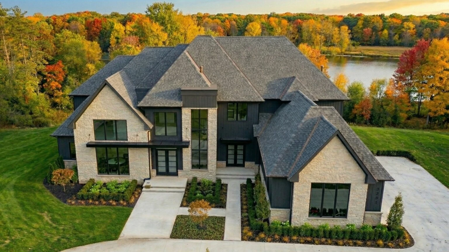 Roofing project in River Falls, MN