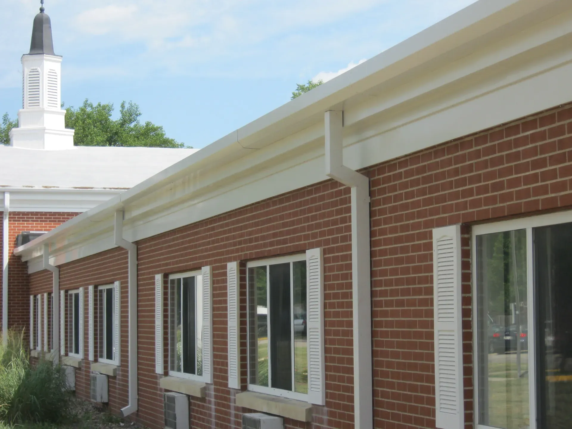 Seamless gutter system installed on Cottage Grove area home