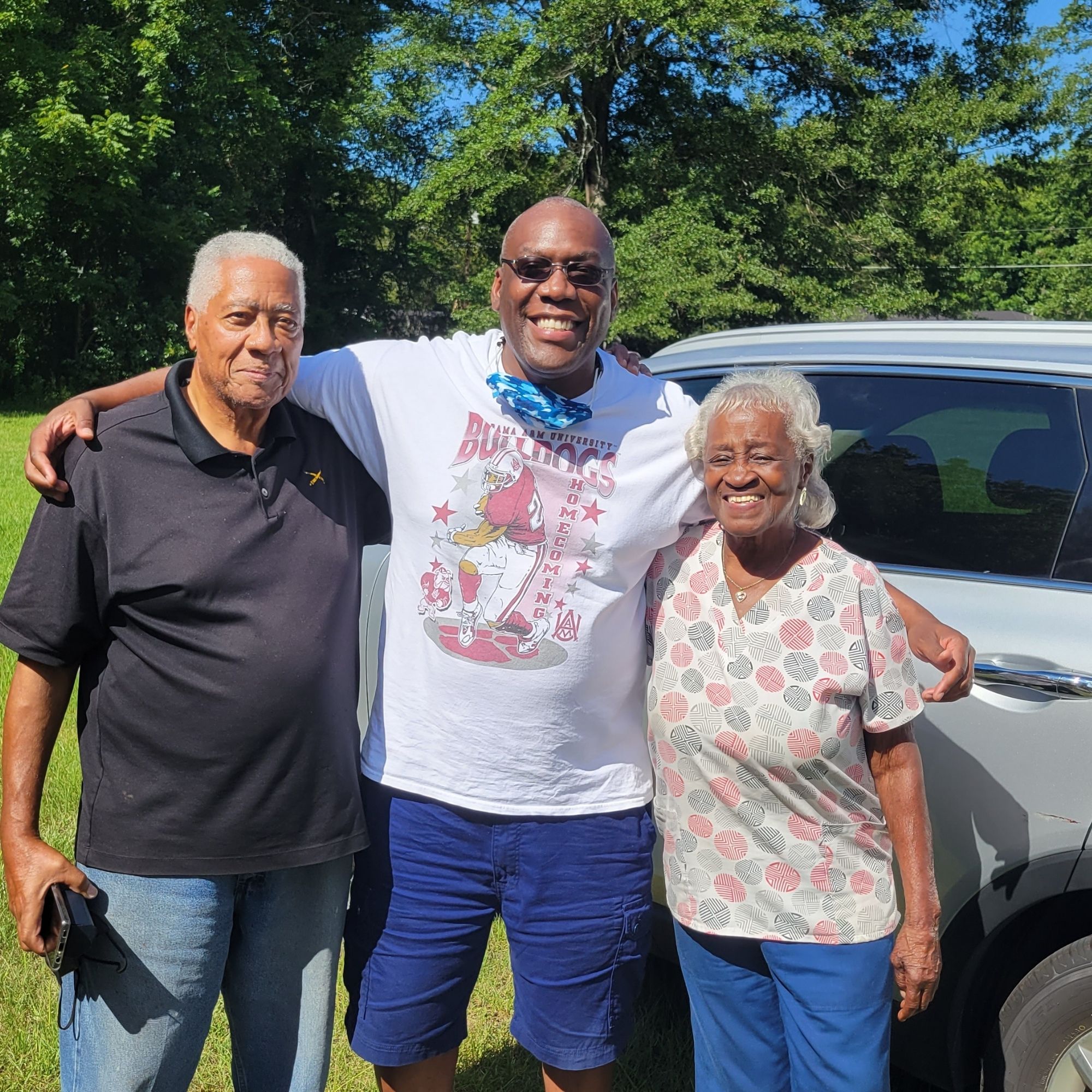 Uncle Charlie Douglass (left), Art Fuller (center), and Aunt Liz (right) — Fuller Road, Montgomery, Alabama, July 2022