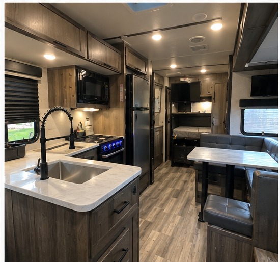 Heartland Pioneer Toy Hauler 5
