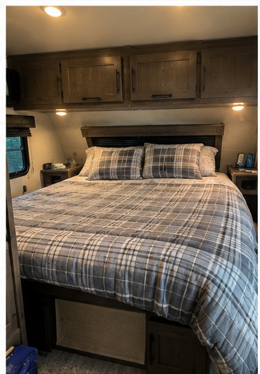 Affordable Keystone Hideout Bunkhouse 5