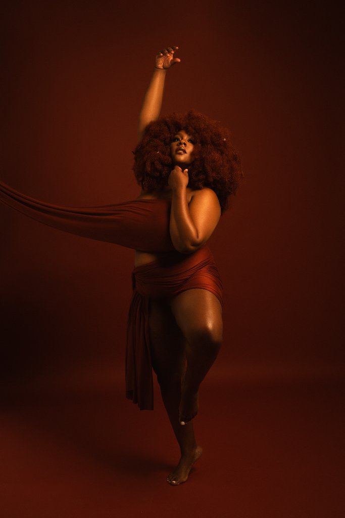 Sculpted in Light: Kristian La'Don's Ethereal Studio Portraits