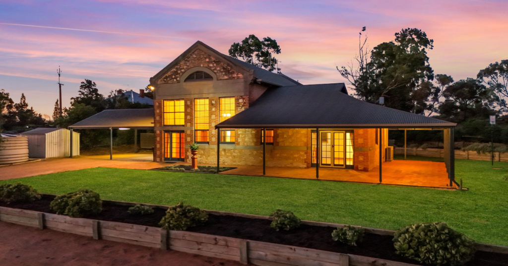 Heritage home example
