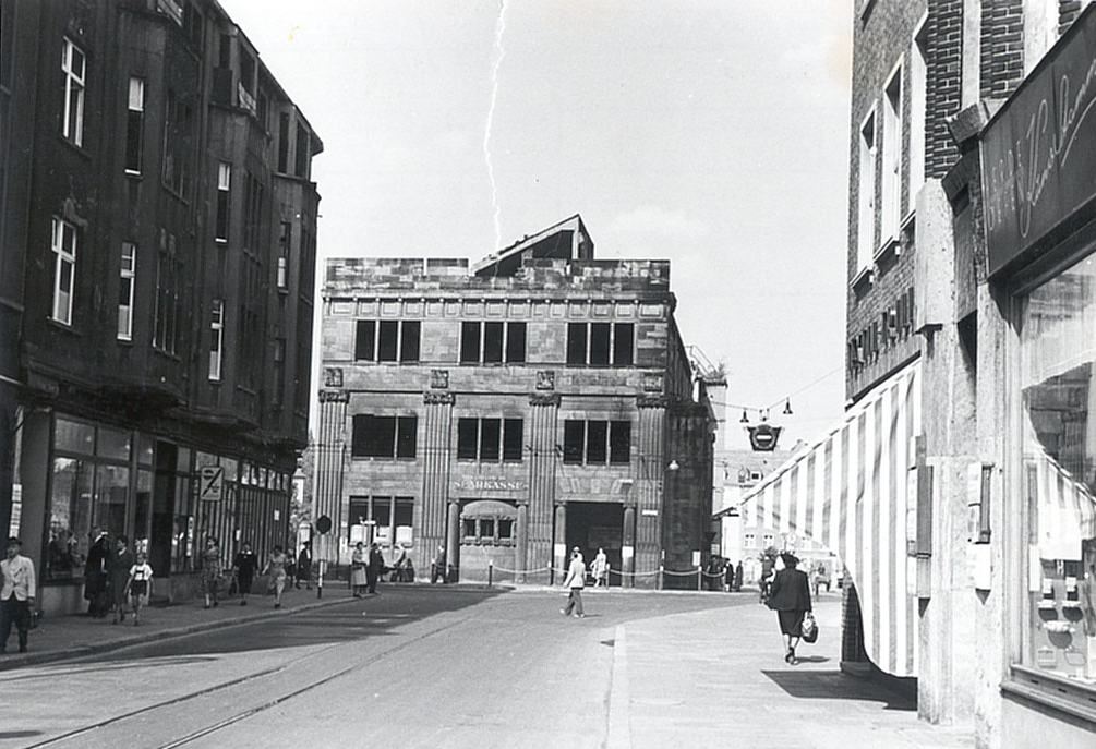 Sparkasse Hagen historisches Gebäude – Stadtarchiv Hagen – Rechtsstreit Arthur Levy NS-Unrecht