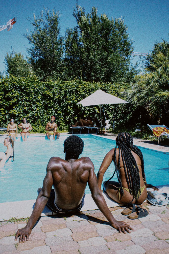 Poolside atmosphere at Summer Reset