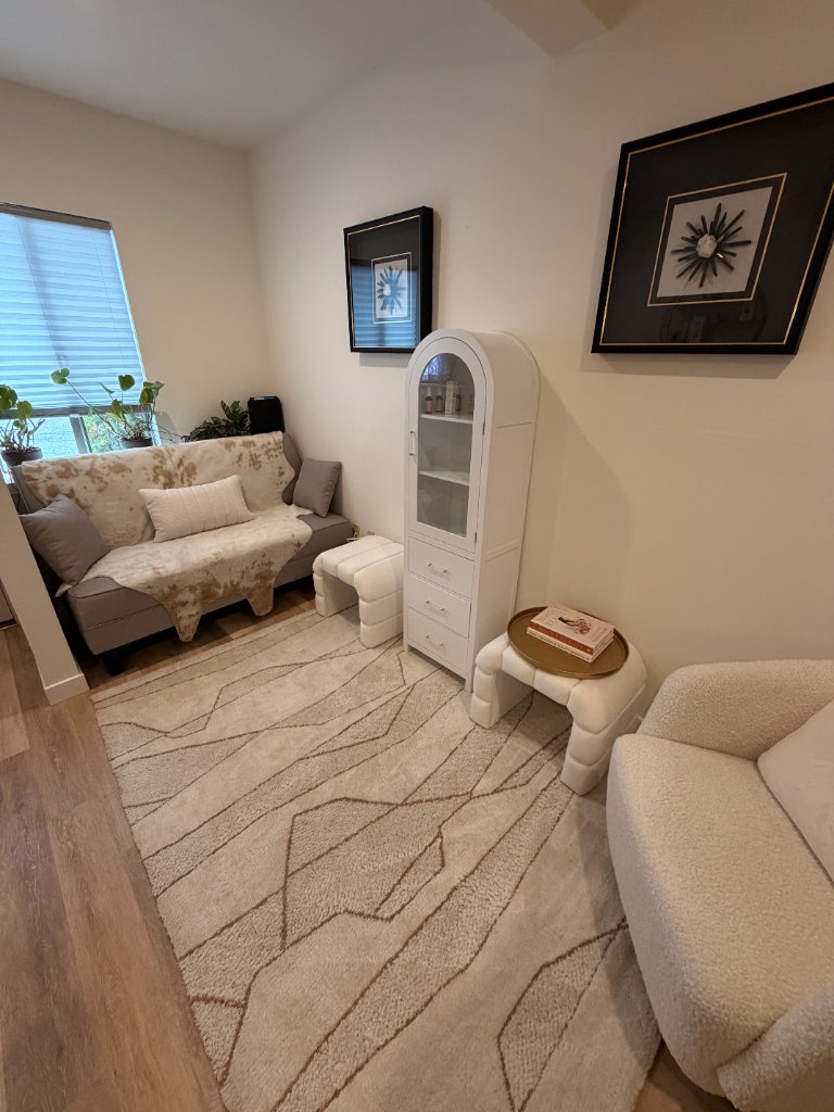 Bella Luma treatment room with warm textiles