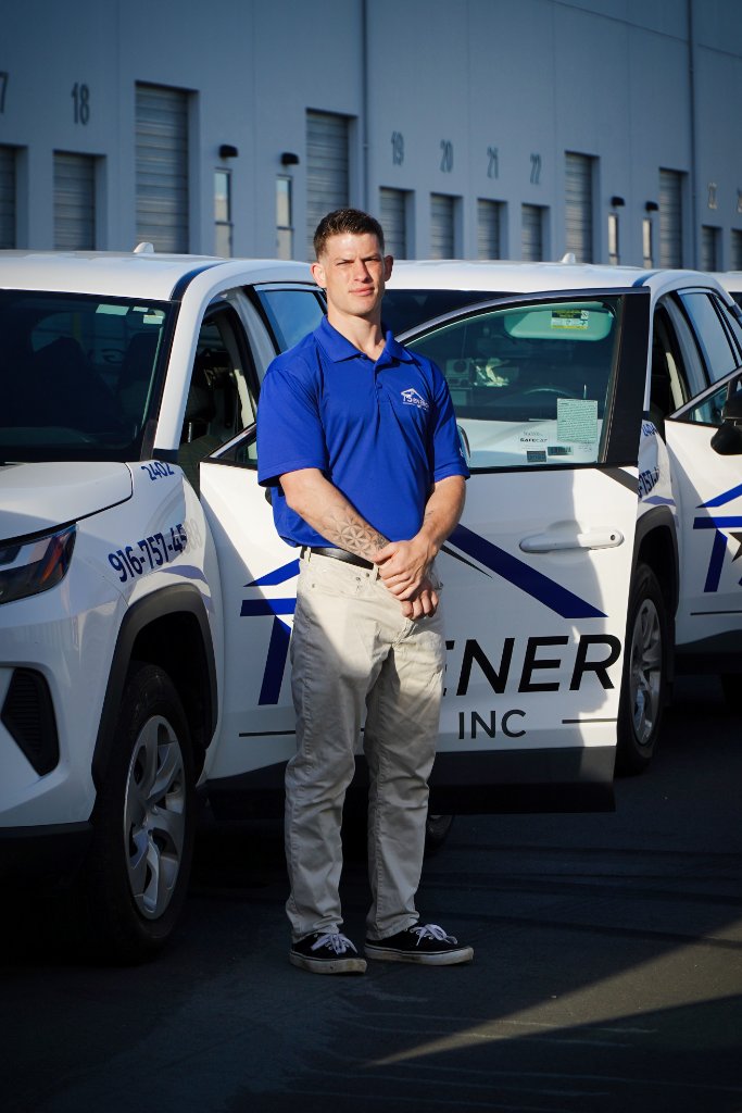 T3 Energy Inc. team member with company vehicle