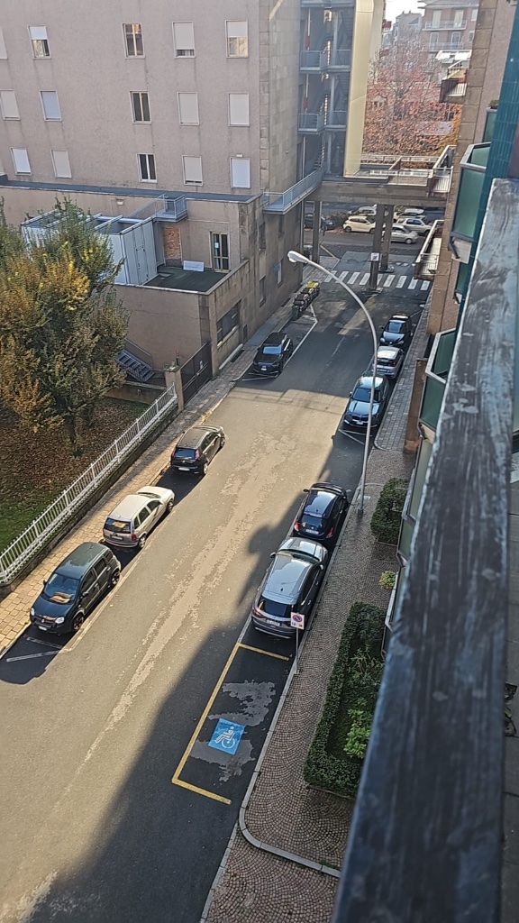 דירה במרכז ביאלה, איטליה — משופצת ומרוהטת כחדשה