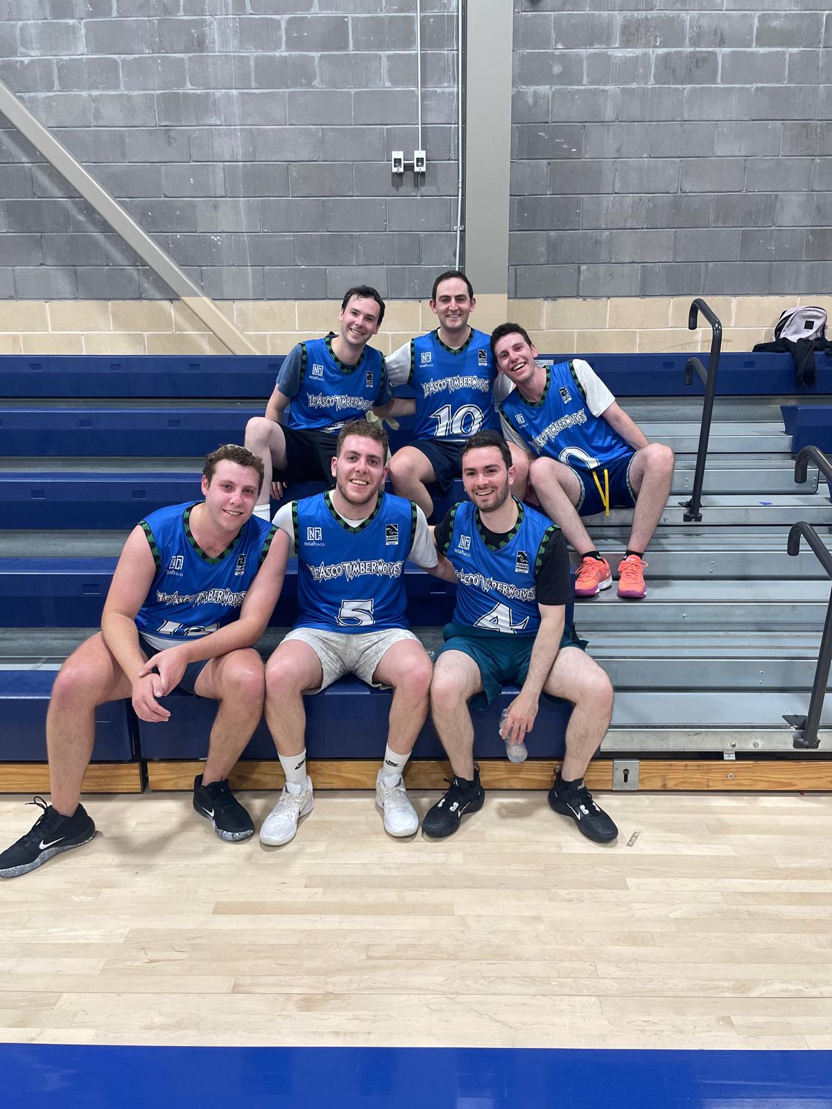 Leasco Timberwolves team photo