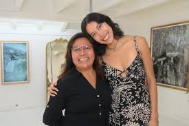 Gallery opening with Daisy