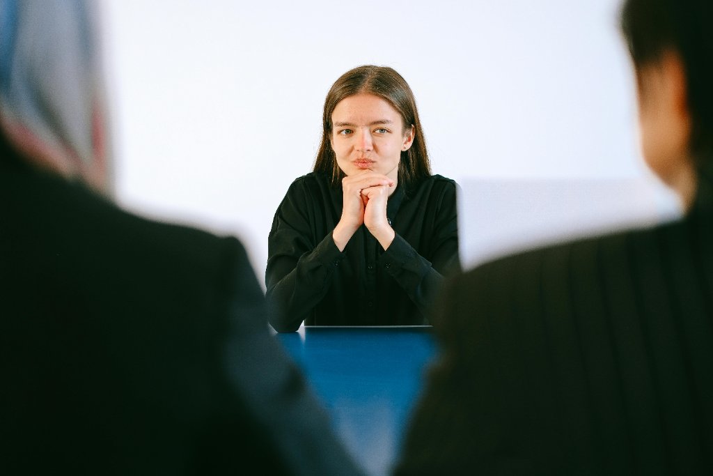 Startup Marketing Consultant vs Hiring An Internal Marketing Team