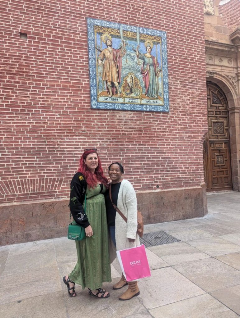 Davinia and Nikkola meeting in Malaga