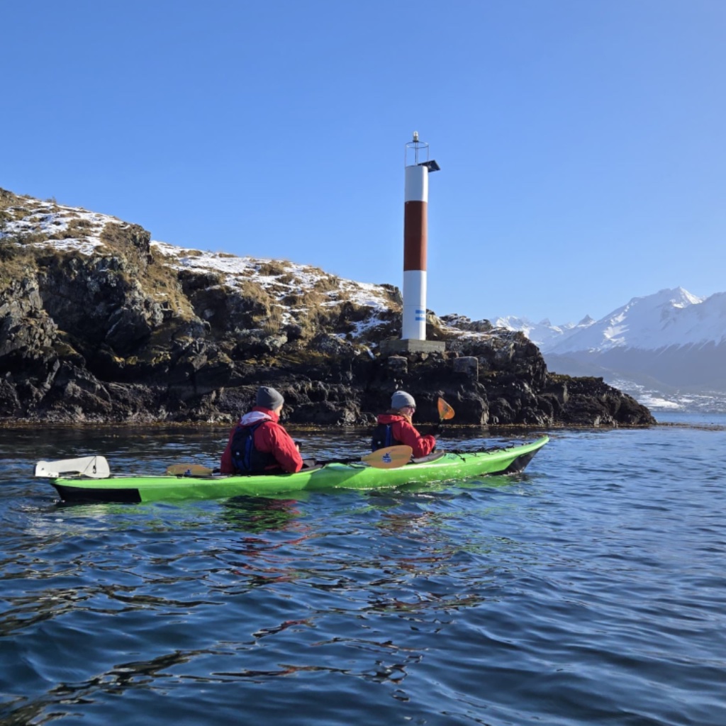 Beagle Channel Kayak Expedition - Excursión aventura en Club AFASyN, Ushuaia, Ushuaia - Patagonia Argentina - foto 1