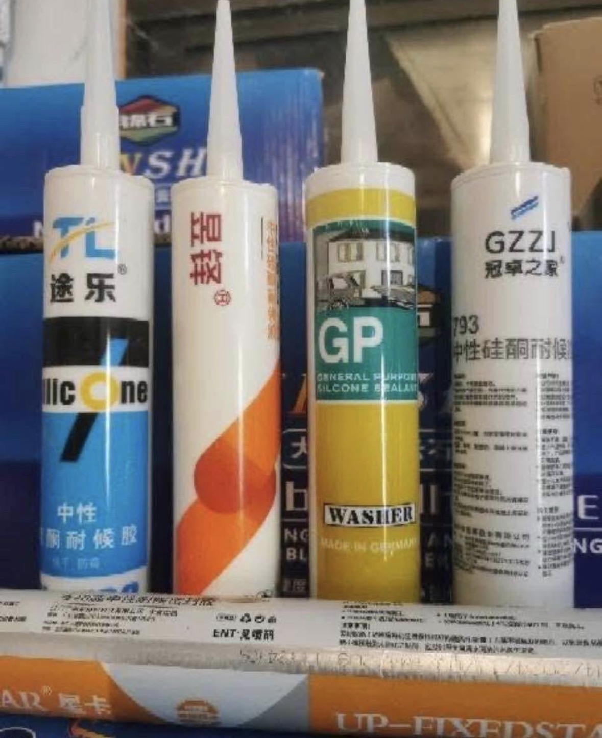 Lot de 4 tubes de silicone d'étanchéité (TL, GP, GZZJ)