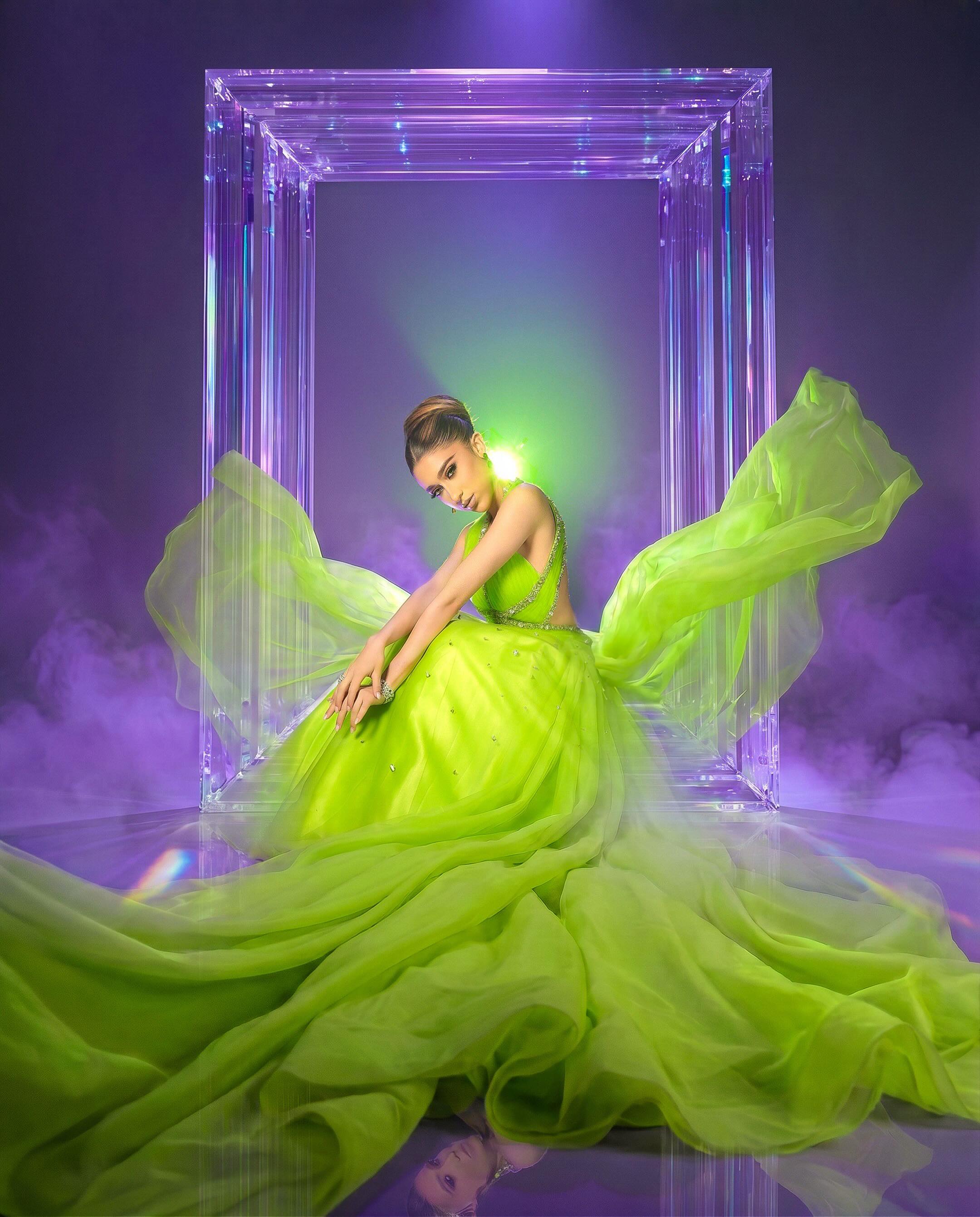 Alexa Sophia Lugones editorial